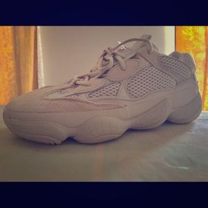 Yeezy 500 size 10